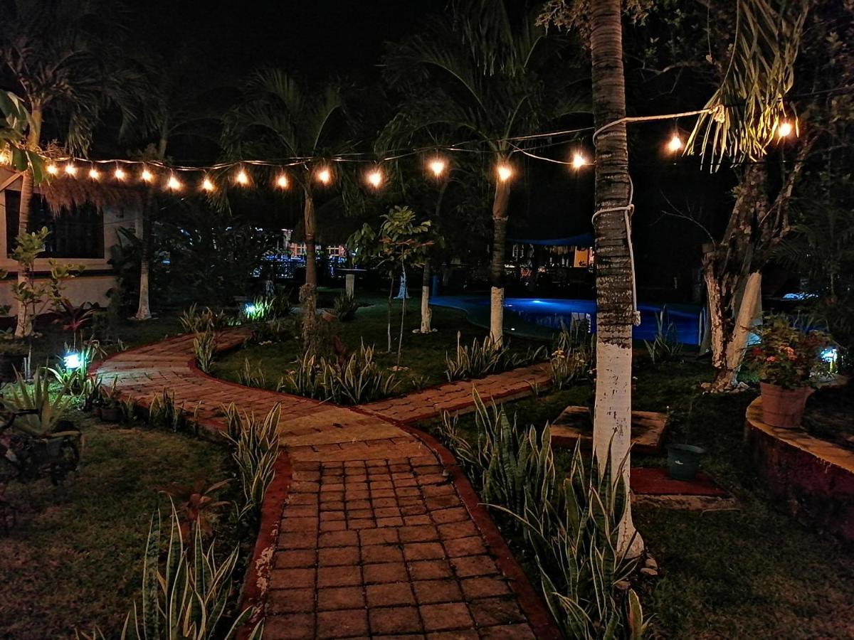 Cabanas Colibri Bacalar Exterior photo