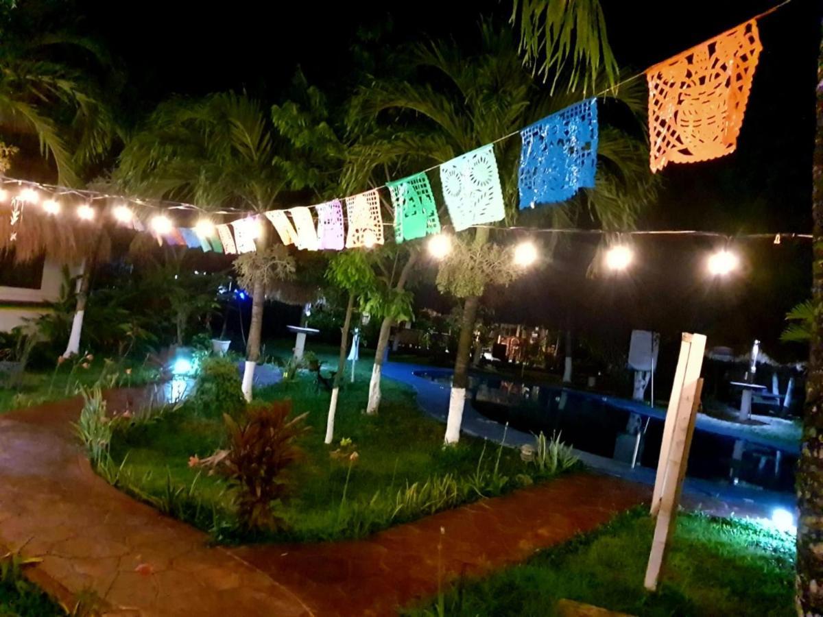 Cabanas Colibri Bacalar Exterior photo